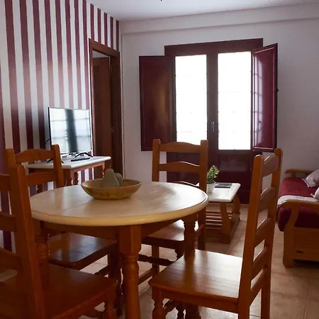 Hotel Entrecalles Cudillero